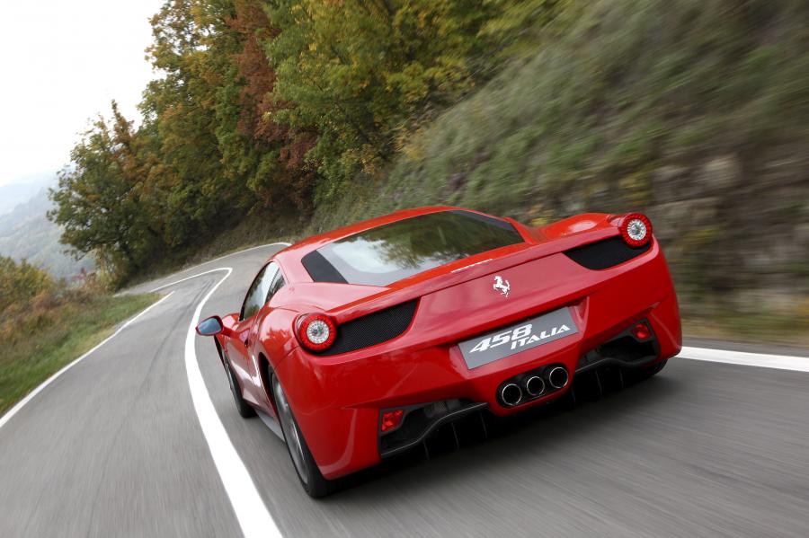  Ferrari 458 Italia 2009 года  (фото 94 из 162)